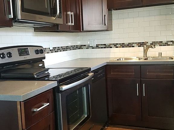 3rd image of 3811 N Figueroa St APT 29