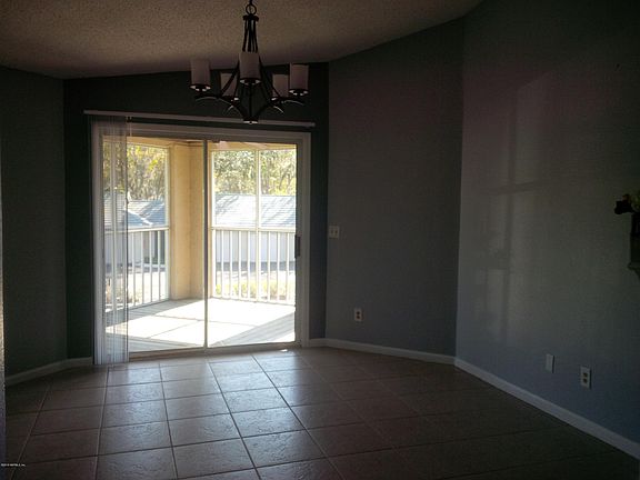 5th image of 700 Ironwood Dr Unit 721