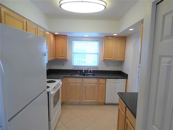4th image of 3233 Wood Thrush Dr APT 24B
