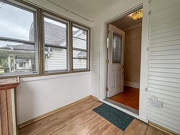 4th image of 2222 S 78th STREET