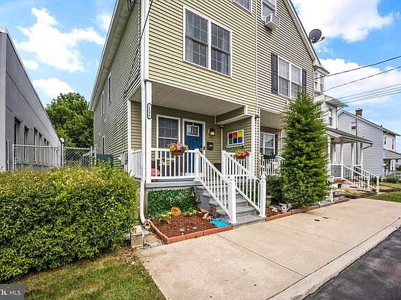 2nd image of 1536 Hottle Ave