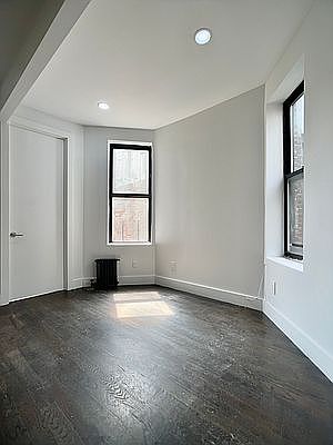 2nd image of 532 W 159th St APT 5C