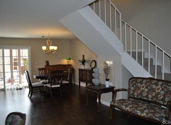 5th image of 3029 N Cottonwood St Unit 4