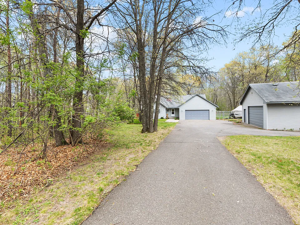 10308 S Oaks Rd