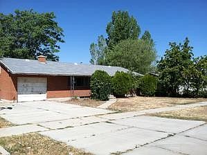 1st image of 417 N 200 W