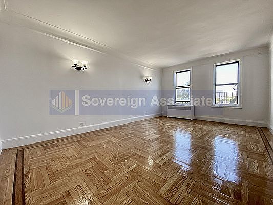 1st image of 2914 Jerome Ave APT 3GS