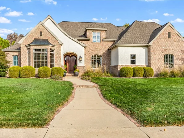 606 Bent Tree Dr, Effingham, IL 62401