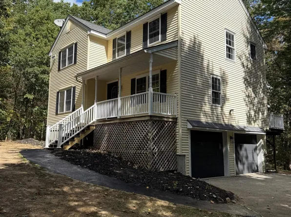 29 Glen Ridge Road, Raymond, NH 03077