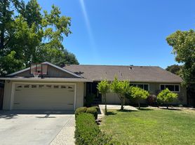 101 Via De Tesoros, Los Gatos, CA