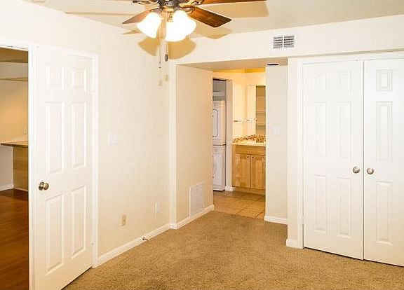 3rd image of 7685 Northcross Dr Unit 424