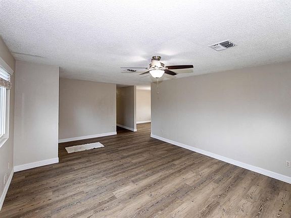 4th image of 6315 Avenue T