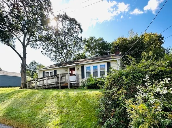 29 Pierce St, Athol, MA 01331