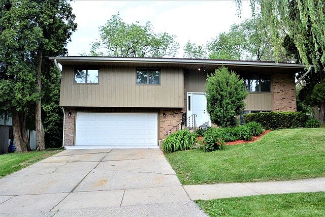 1st image of 4753 E Lawn Dr