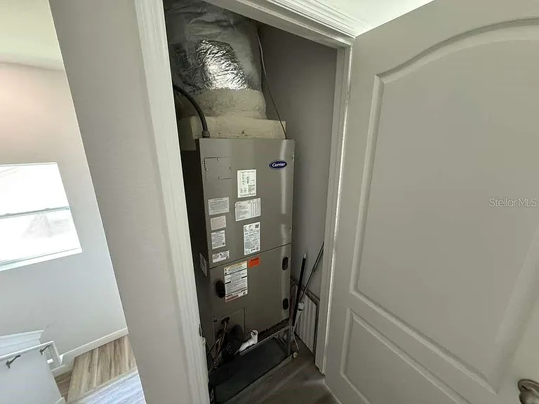 408 Finley Ave — Photo 28
