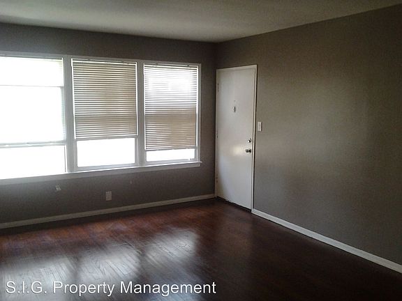 5th image of 1030 N Oxford Ave APT 5