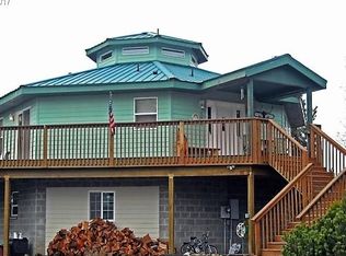 333 S County Rd, Tygh Valley, OR 97063