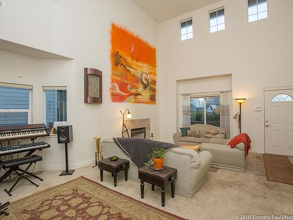 4th image of 2804 NE 183rd Ct