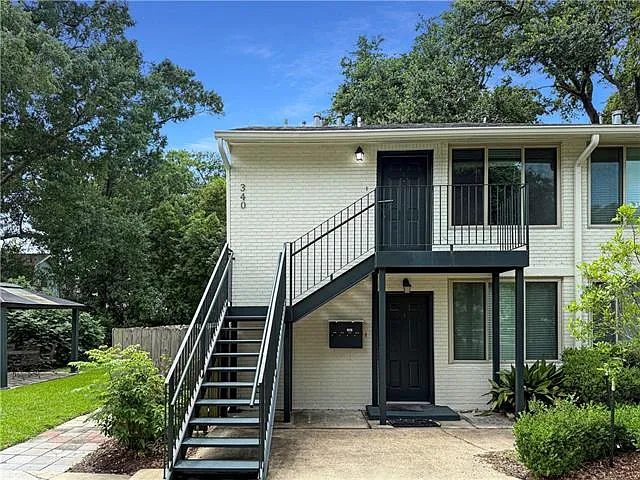 2 bed, 1.0 bath, 771 sqft, $1,450 — Photo 2
