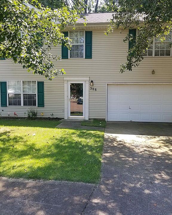 1st image of 308 Willow Wood Ct NW