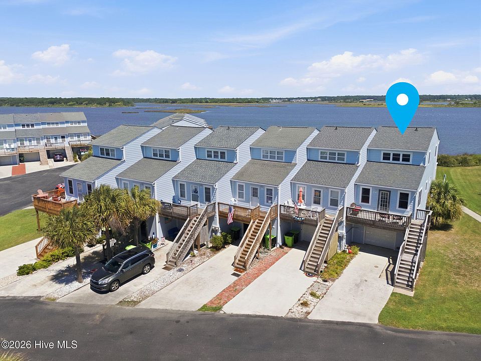 1st image of 24 Bermuda Landing Place