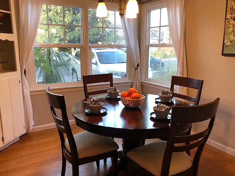 1114 Castro Way — Photo 9