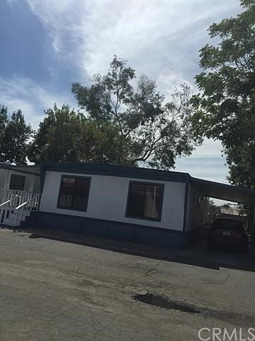 1st image of 721 E 9th St Space 2