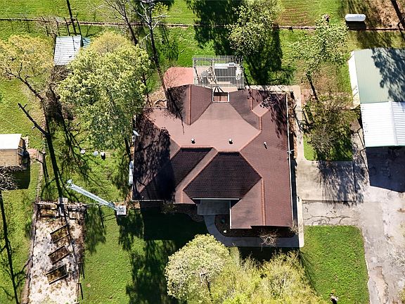 2nd image of 88 Vela Rd