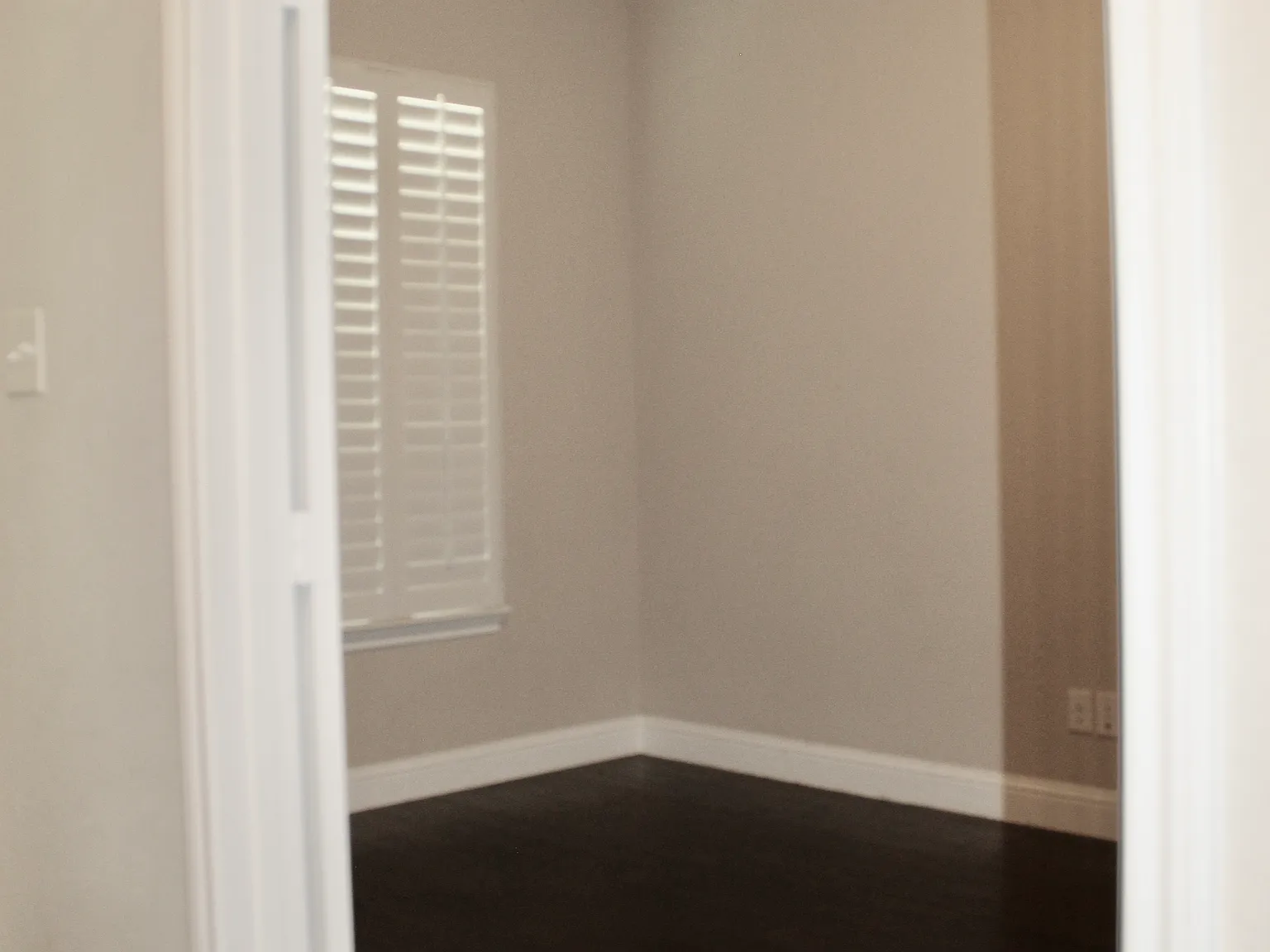 3 bed, 2.5 bath, 2573 sqft, $3,000 — Photo 3
