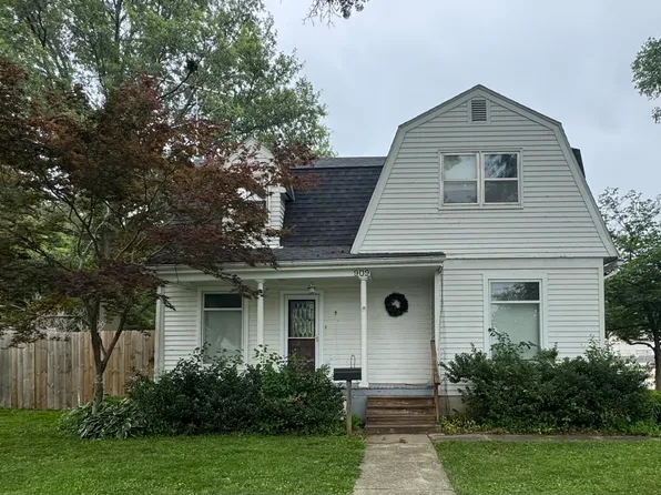 909 S Center St, Shenandoah, IA 51601