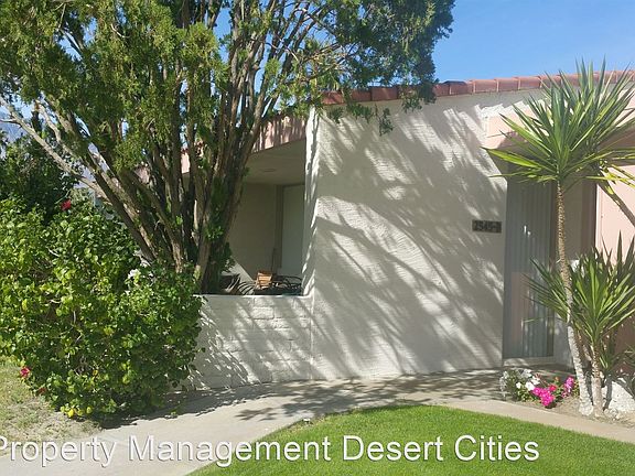 3rd image of 2545 N Whitewater Club Dr Unit B