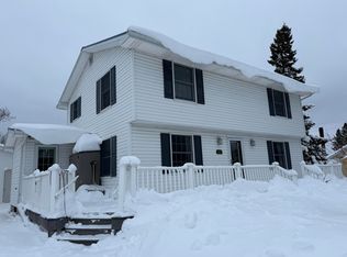 1904 Ryan Ave, Sault Sainte Marie, MI 49783