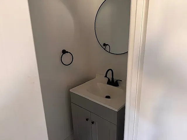 Ground Level 1/2 Bathroom