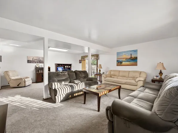 211 Woehrle Avenue image 20 of 37