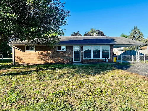102 Wesley Dr Photo 1