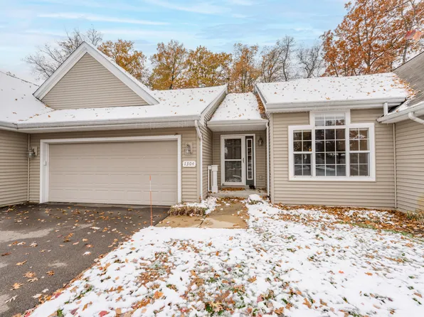 1304 Tanager Ln, Kalamazoo, MI 49009