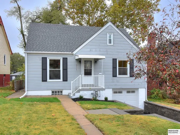 6712 N 32nd St, Omaha, NE 68112
