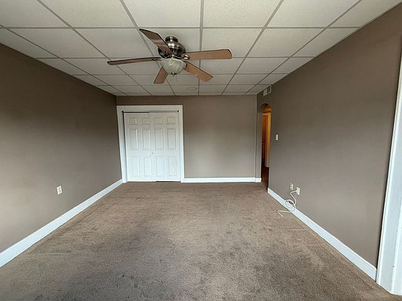 3rd image of 776 N Main St APT 302