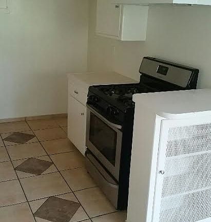 2nd image of 3426 Vinton Ave #Upstairs