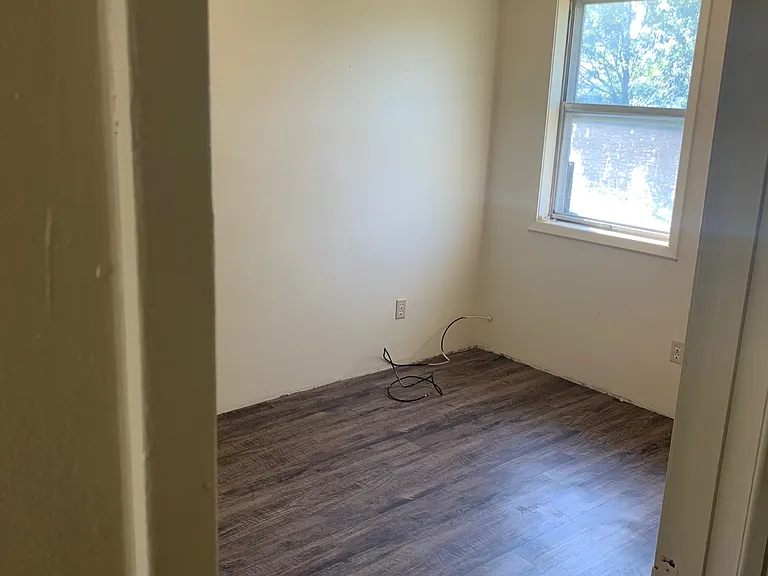 109 White Oak St — Photo 10