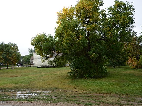 3rd image of 503 S Main Ave