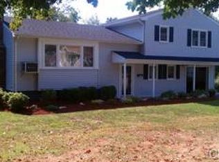 27 Dairy Farm Rd, Norwalk, CT 06851