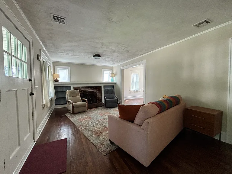 62 Central Ave — Photo 2