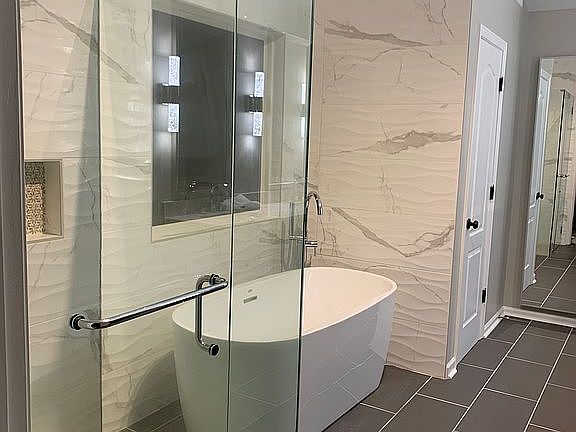 5th image of 4159 Sequoia Park Way