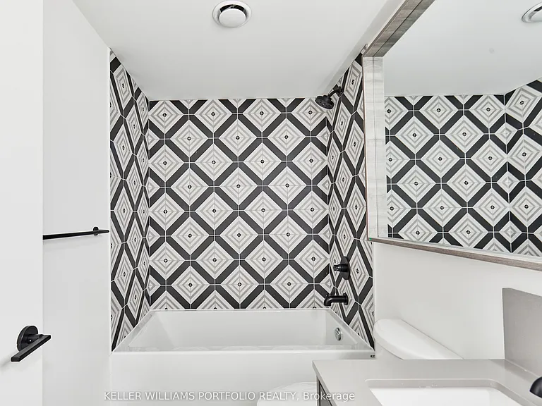 5 Lakeview Ave #520 — Photo 11