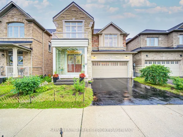 119 Glad Park Ave, Whitchurch Stouffville, ON L4A 1X5