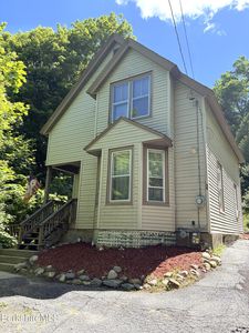 30 Richview Ave, North Adams, MA, 01247