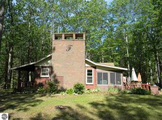 108 Loon Lake Loop, Rose City, MI 48654