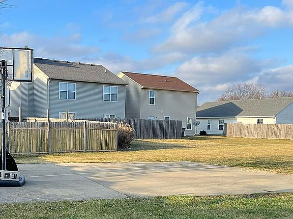 2nd image of 3402 Coralberry Ct