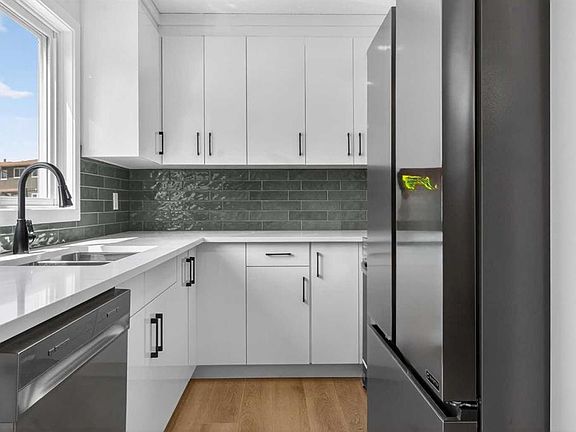 3rd image of 5340 17th Ave SW #306