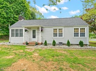 43 Washburn Ave, Washington, NJ 07882